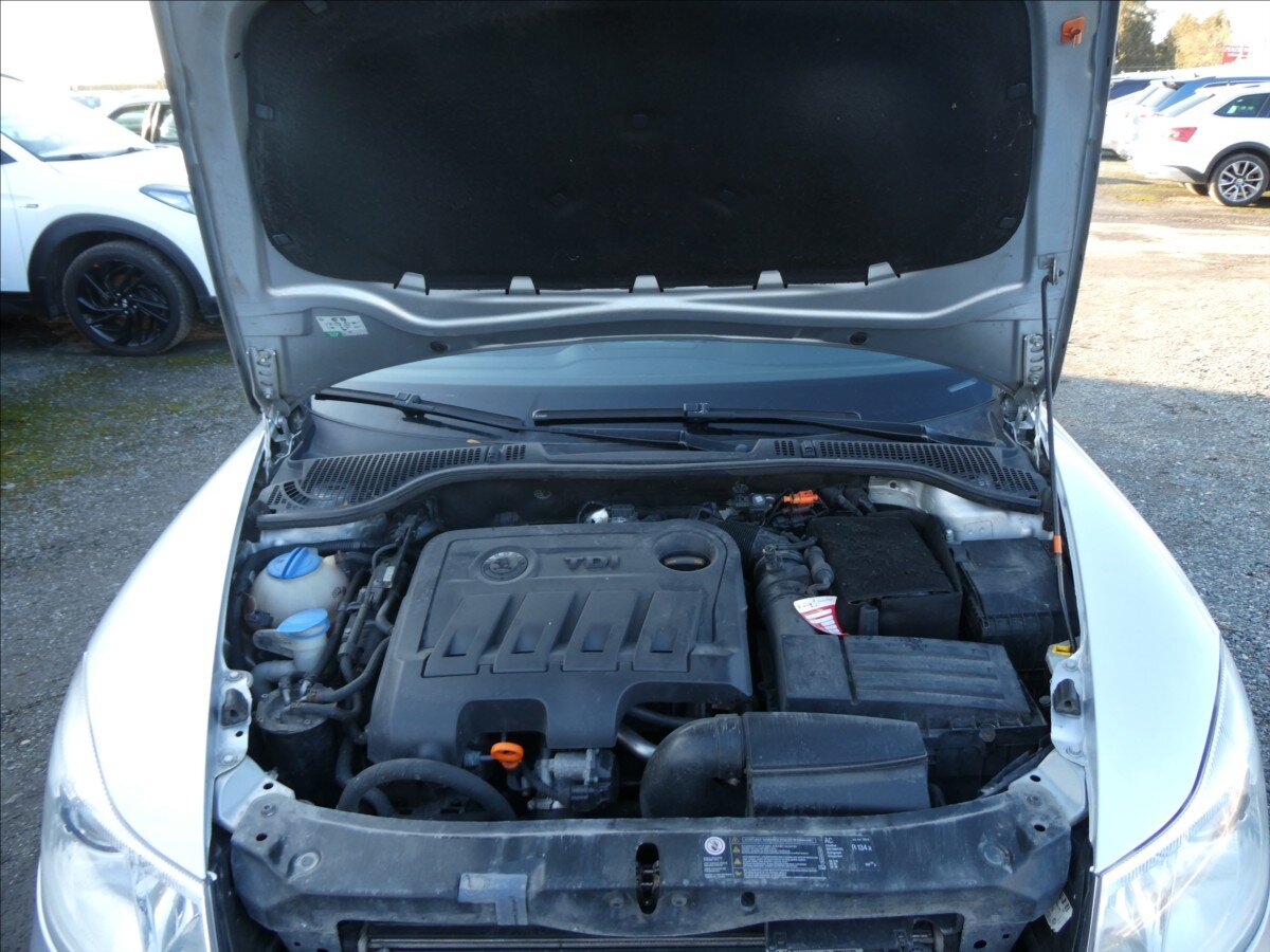 Škoda Octavia Kombi 2,0 l 103 kw