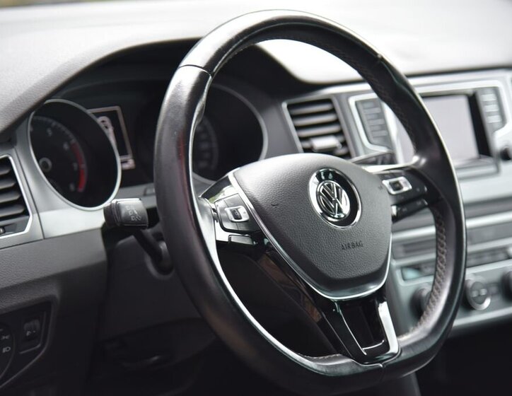 Volkswagen Golf Sportsvan MPV 1,2 l 81 kw