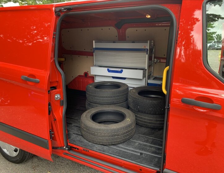 Ford Transit Custom Skříň 2,0 l 95 kw