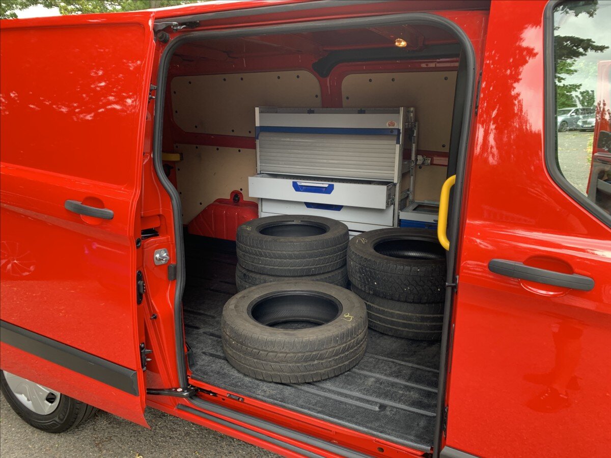 Ford Transit Custom Skříň 2,0 l 95 kw