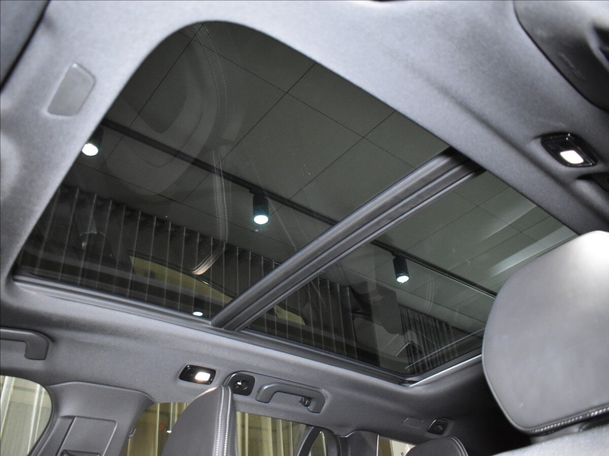 Volvo V60 Kombi 2,0 l 186 kw