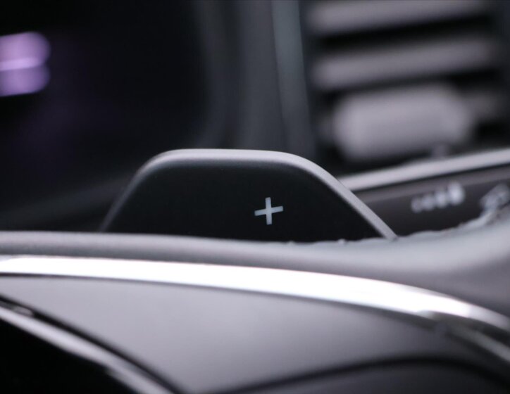 Škoda Karoq SUV 1,5 l 110 kw