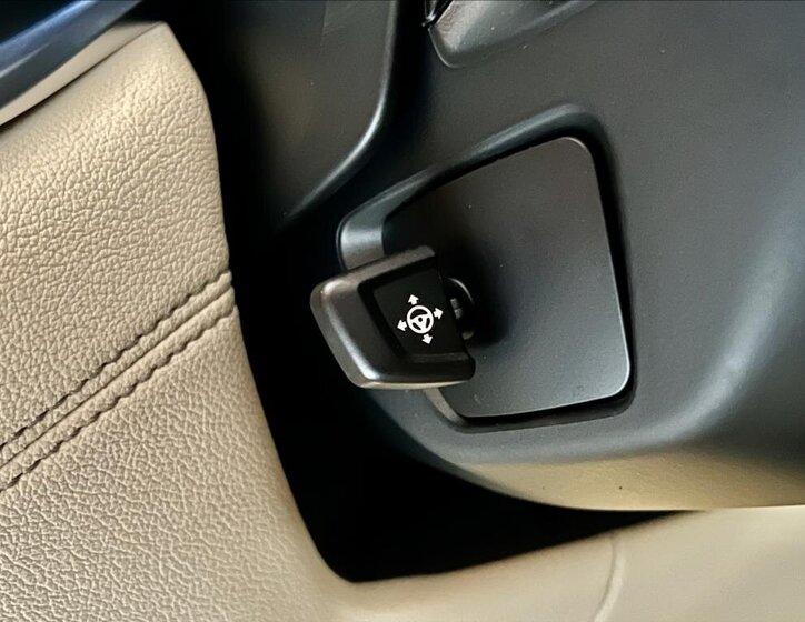 BMW Řada 7 Ostatní 3,0 l 210 kw