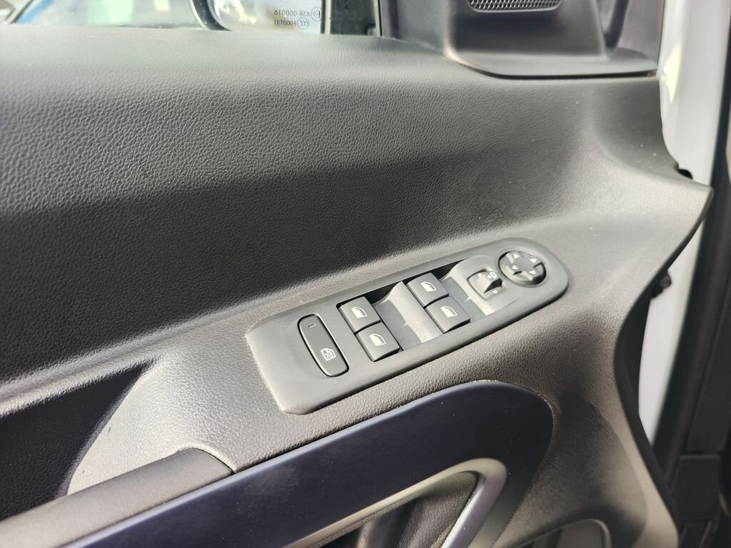 Peugeot Rifter VAN-Minibus 1,5 l 96 kw