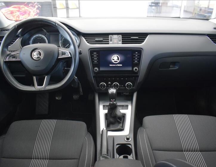 Škoda Octavia 16