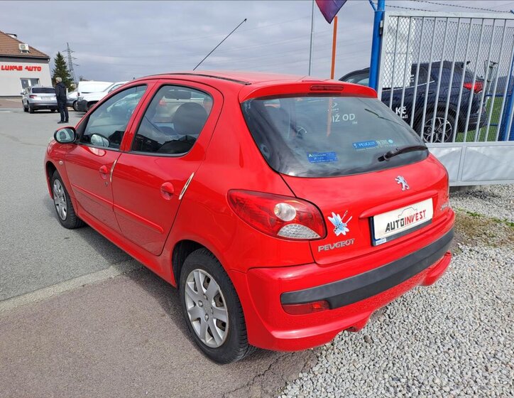 Peugeot 206 Hatchback 1,1 l 44 kw