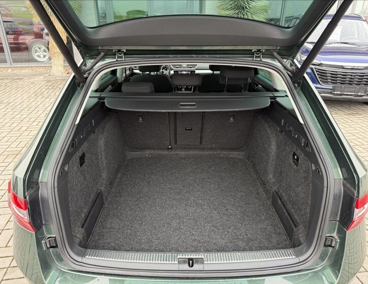 Škoda Superb Kombi 2,0 l 110 kw