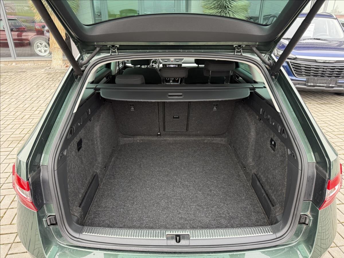 Škoda Superb Kombi 2,0 l 110 kw