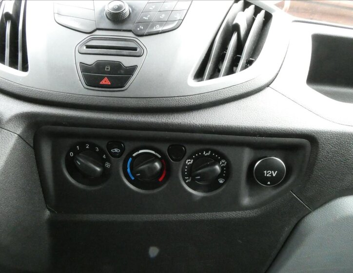 Ford Transit 24