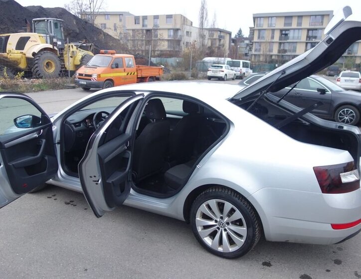 Škoda Octavia 23
