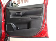 Mitsubishi Outlander 11
