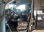 Mercedes-Benz Třídy V 11