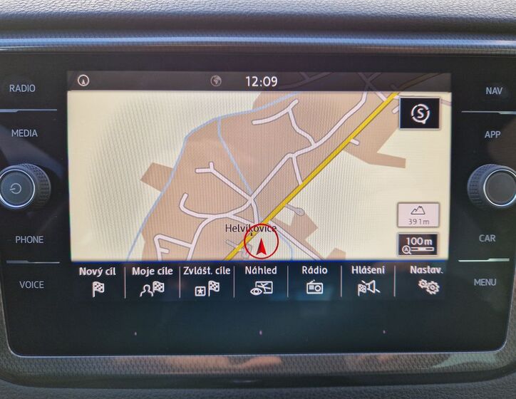 Volkswagen Golf Sportsvan 17