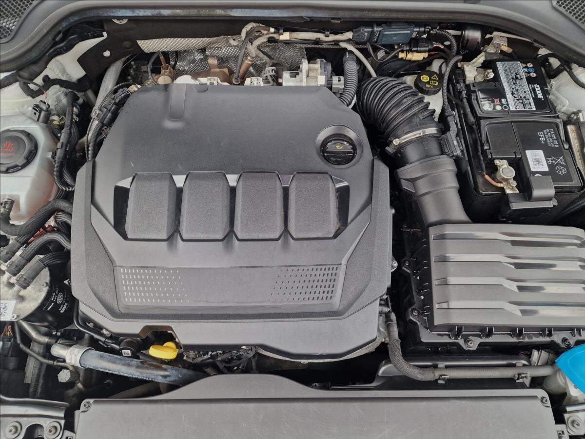 Škoda Octavia Kombi 2,0 l 85 kw