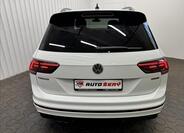 Volkswagen Tiguan 7