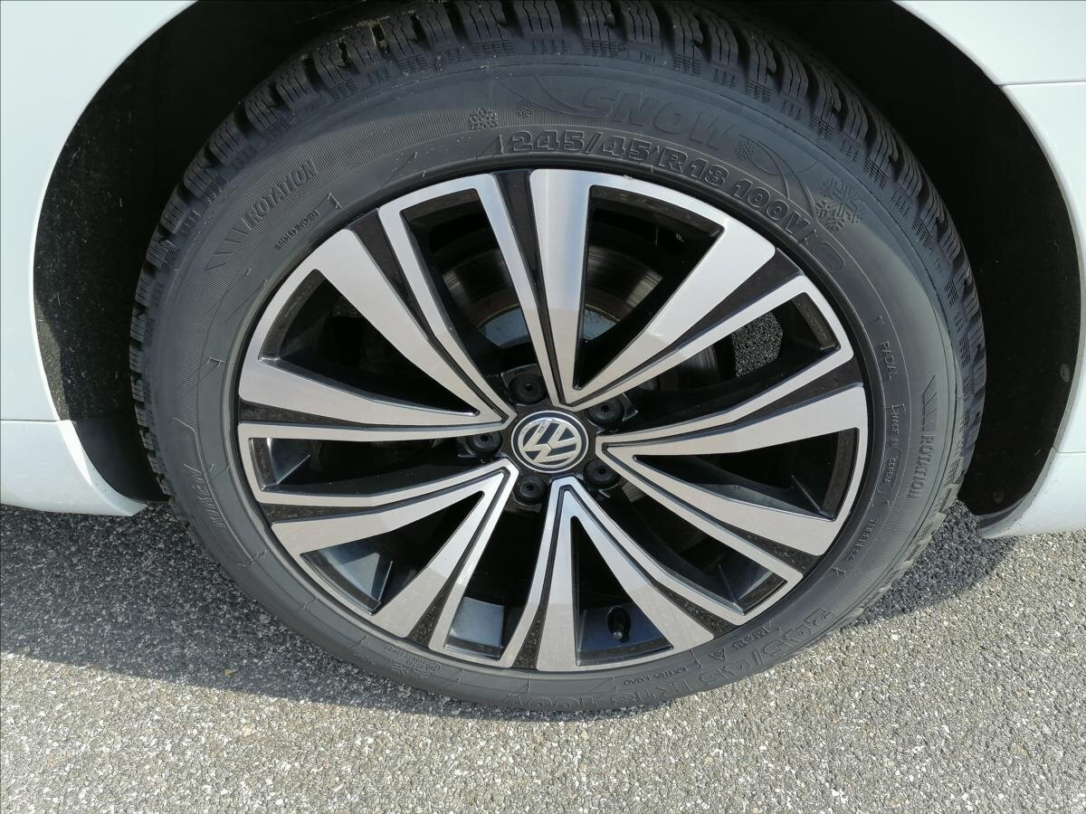 Volkswagen Arteon Liftback 2,0 l 140 kw