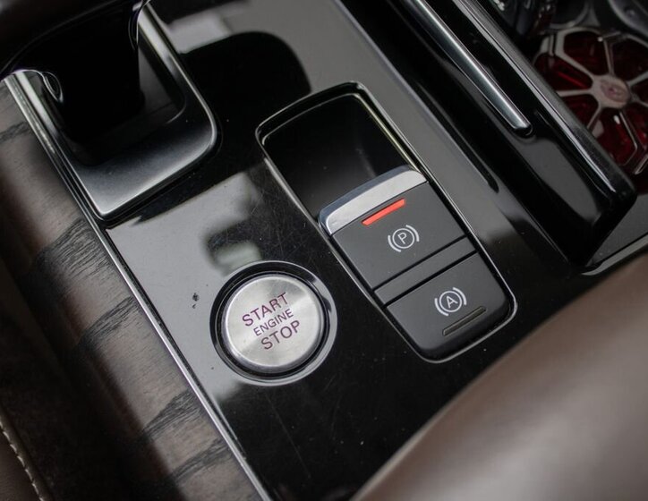 Audi A8 Sedan 3,0 l 184 kw