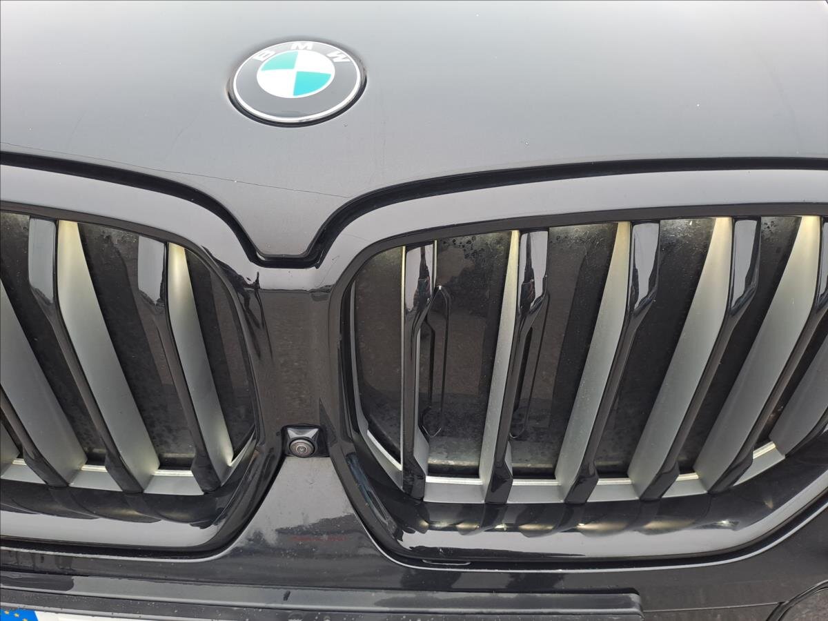 BMW X6 SUV 3,0 l 210 kw