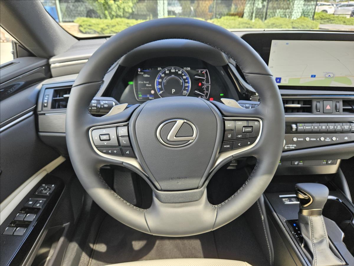 Lexus ES 300h