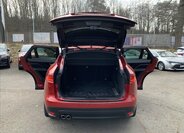Jaguar F-Pace SUV / Terénní 2,0 l 132 kw