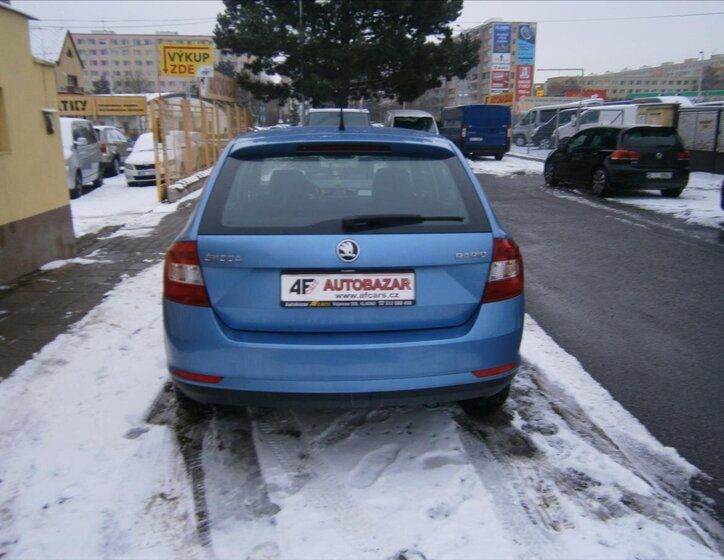 Škoda Rapid 5