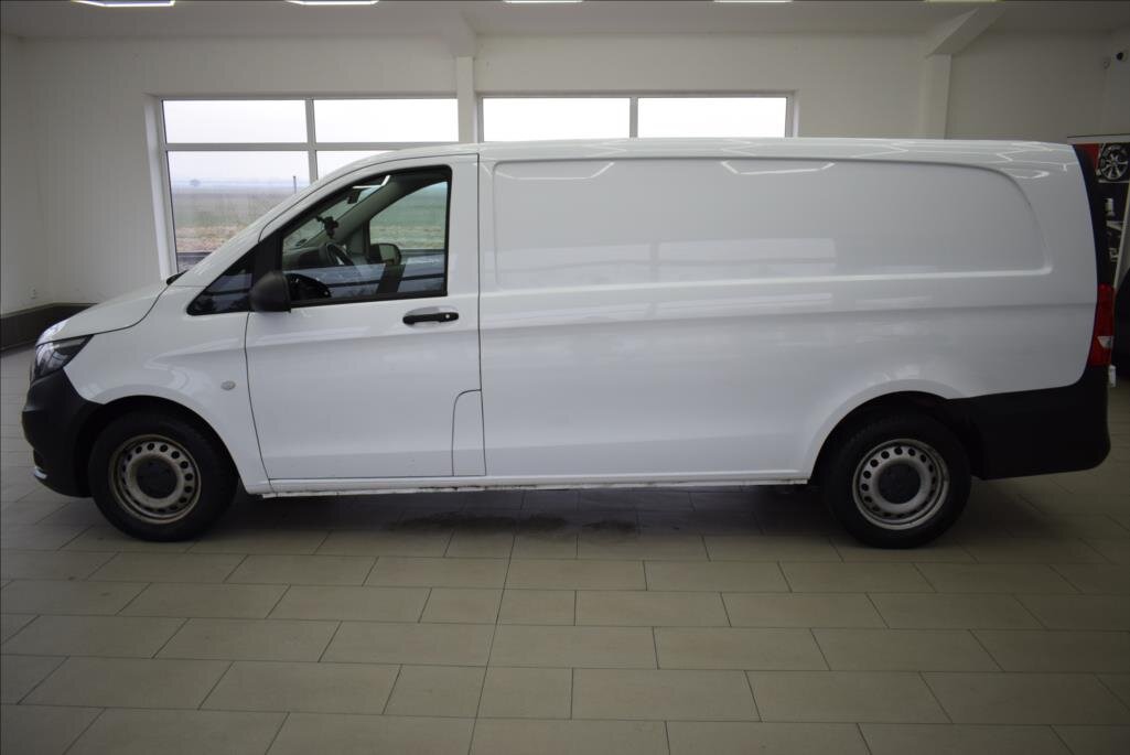 Mercedes-Benz Vito Skříň 2,0 l 120 kw