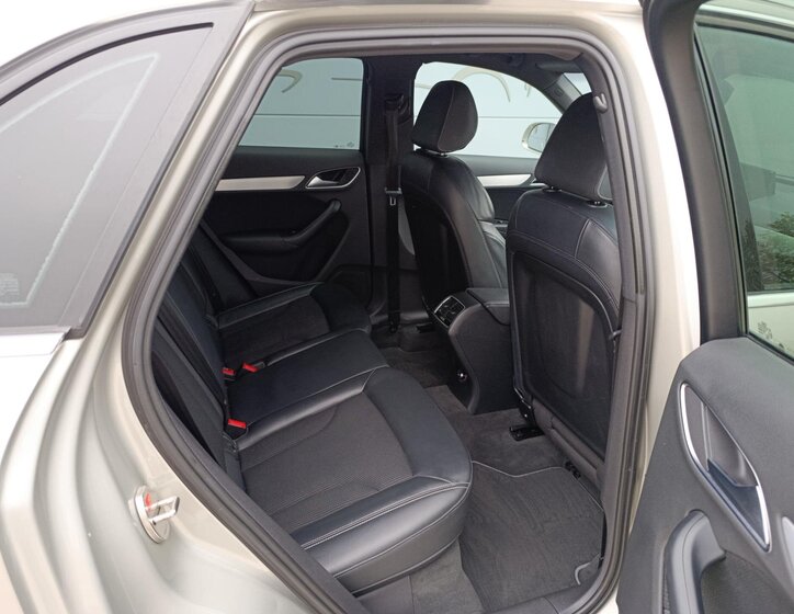 Audi Q3 SUV / Terénní 2,0 l 110 kw