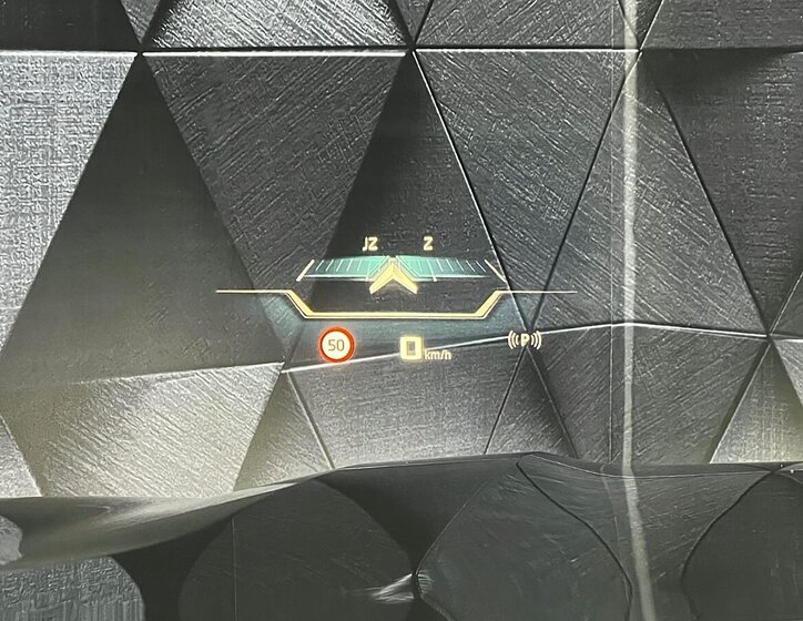 BMW X7 SUV / Terénní 4,4 l 390 kw