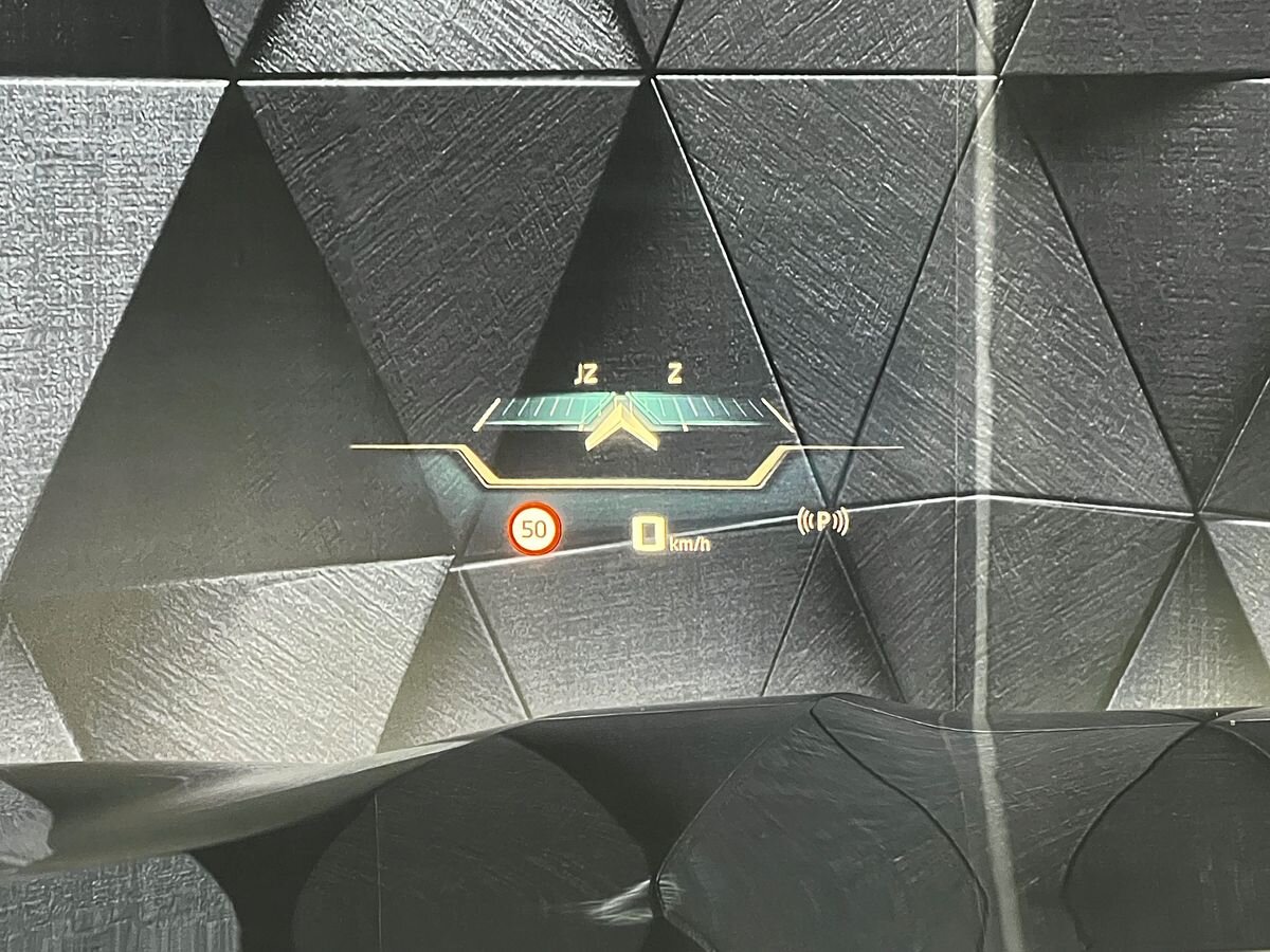 BMW X7 SUV / Terénní 4,4 l 390 kw