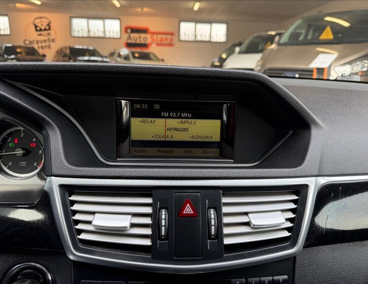 Mercedes-Benz Třídy E Kombi 2,1 l 100 kw