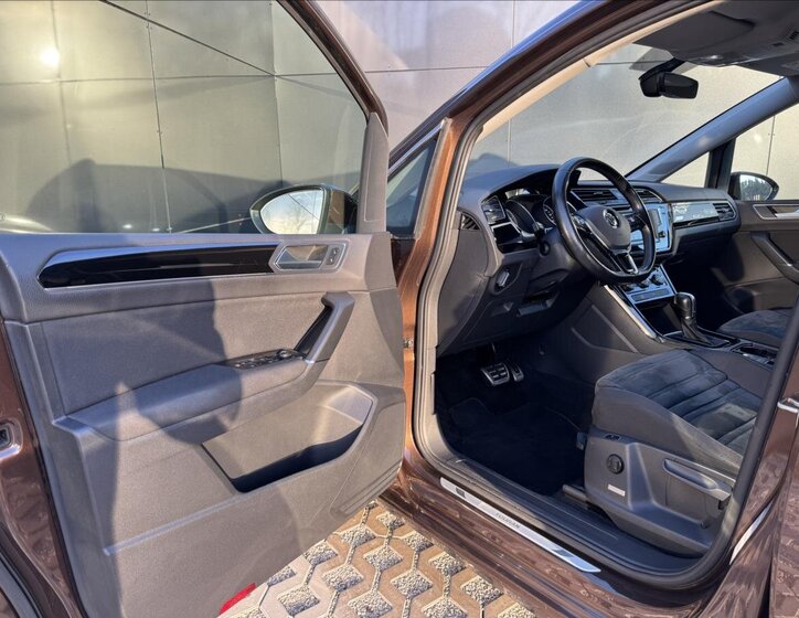 Volkswagen Touran MPV 1,4 l 110 kw
