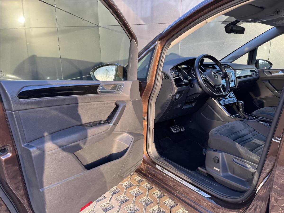 Volkswagen Touran MPV 1,4 l 110 kw