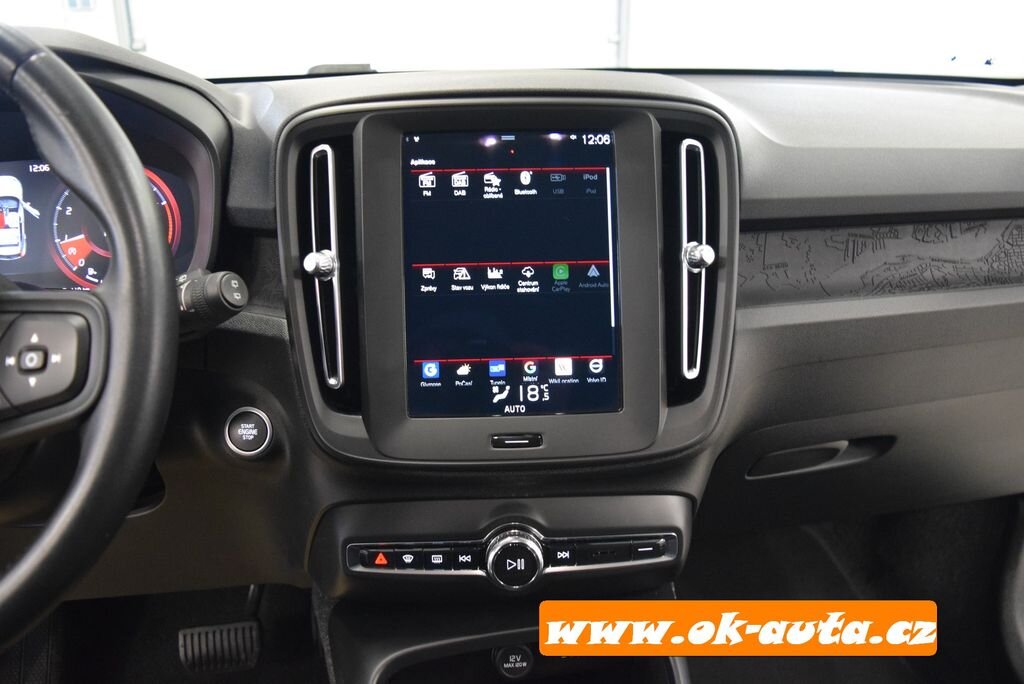 Volvo XC40 SUV / Terénní 0,0 95 kw