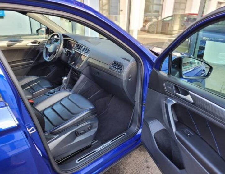 Volkswagen Tiguan SUV 2,0 l 235 kw