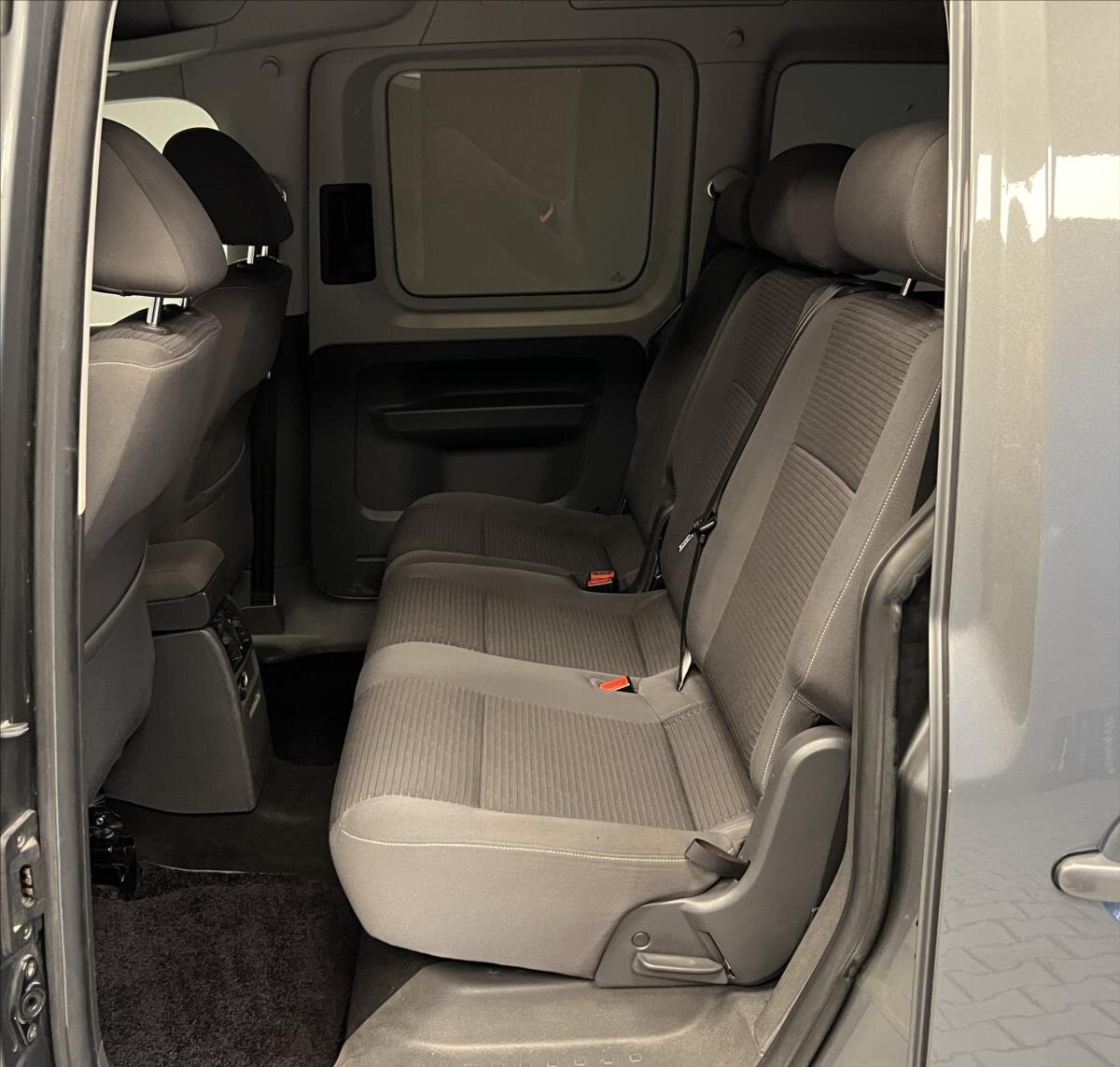 Volkswagen Caddy Kombi 1,6 l 75 kw