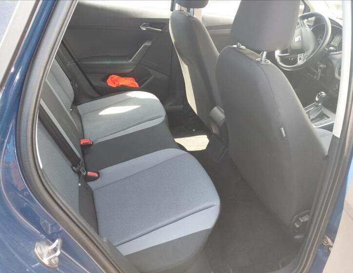 Seat Arona 9