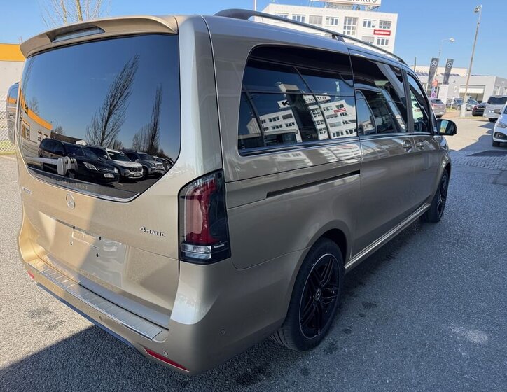 Mercedes-Benz Třídy V Ostatní 2,0 l 174 kw