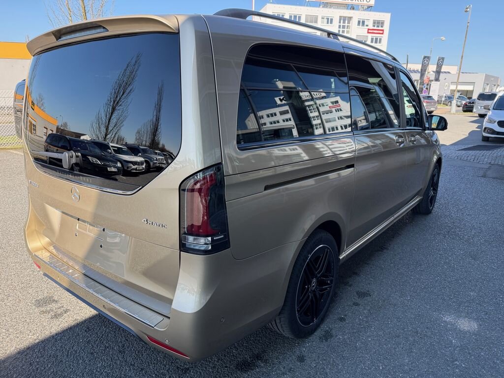 Mercedes-Benz Třídy V Ostatní 2,0 l 174 kw
