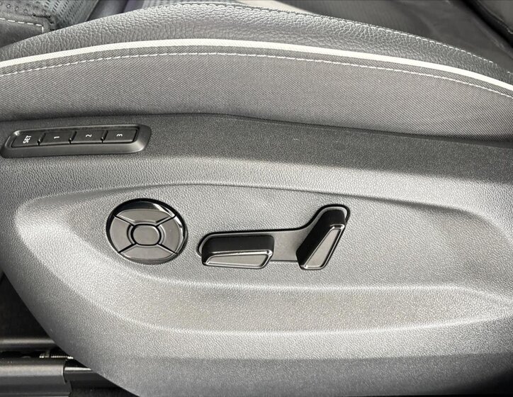 Škoda Kodiaq SUV / Terénní 2,0 l 142 kw