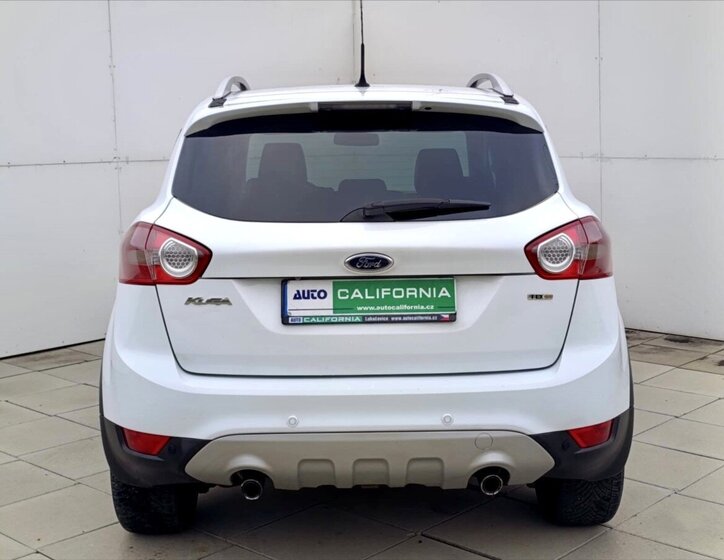 Ford Kuga SUV / Terénní 2,0 l 120 kw