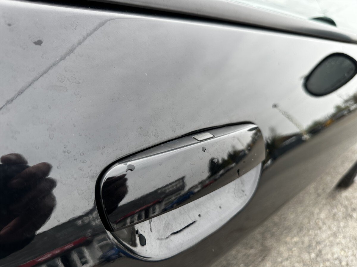 Dodge Challenger Kupé 5,7 l 277 kw