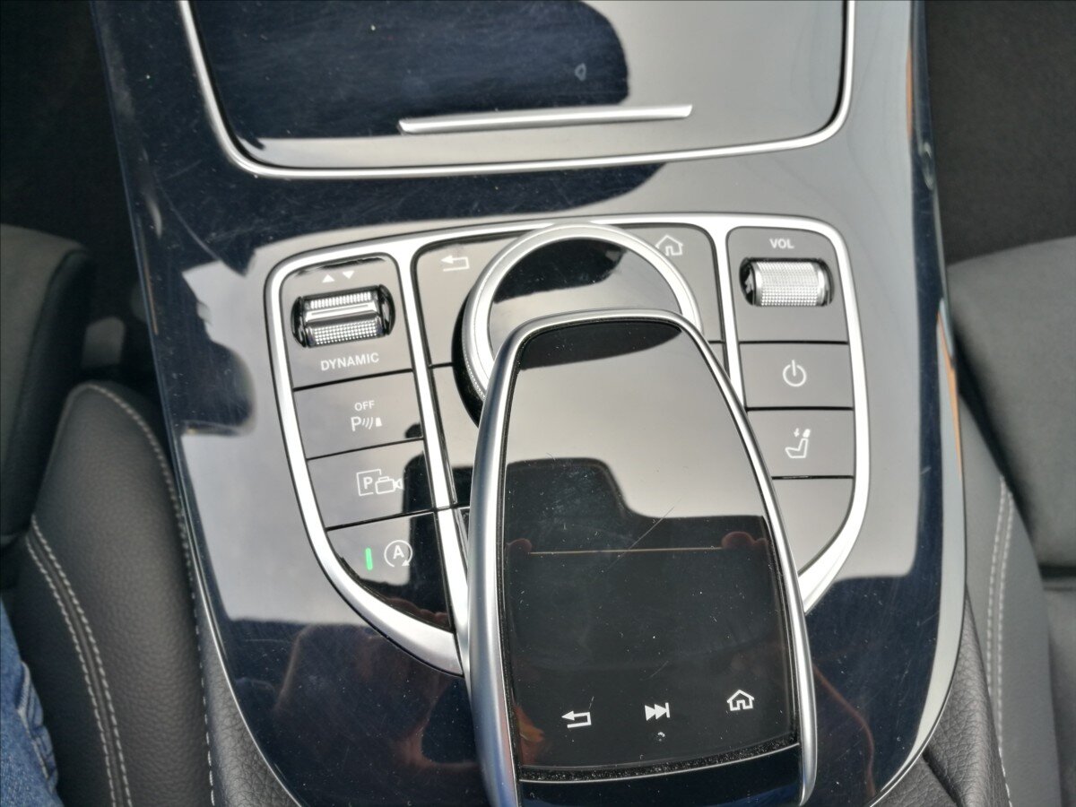 Mercedes-Benz Třídy E Kombi 2,0 l 180 kw