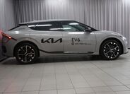 KIA EV6 4