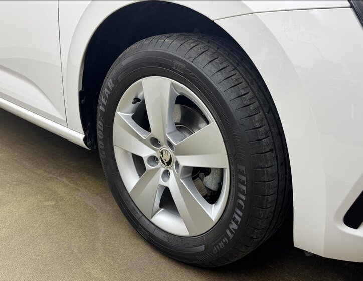 Škoda Scala Hatchback 999,0 81 kw