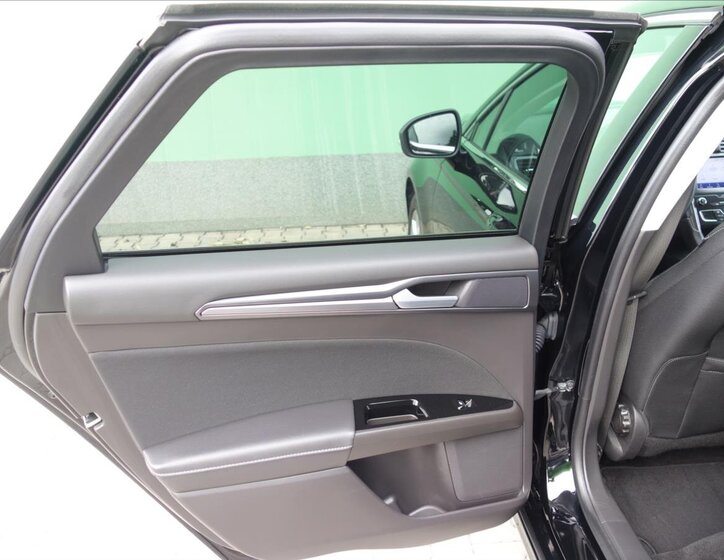 Ford Mondeo Kombi 2,0 l 110 kw