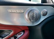 Mercedes-Benz Třídy C Kabriolet 2,0 l 180 kw