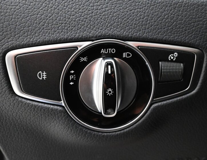 Mercedes-Benz Třídy E Kombi 2,0 l 147 kw