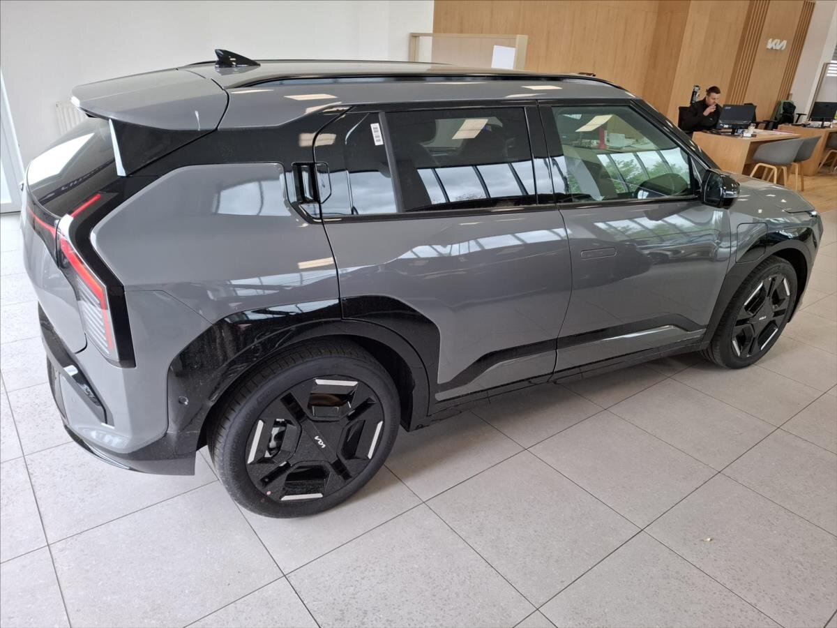 KIA EV3 CUV / Crossover 0,0 150 kw