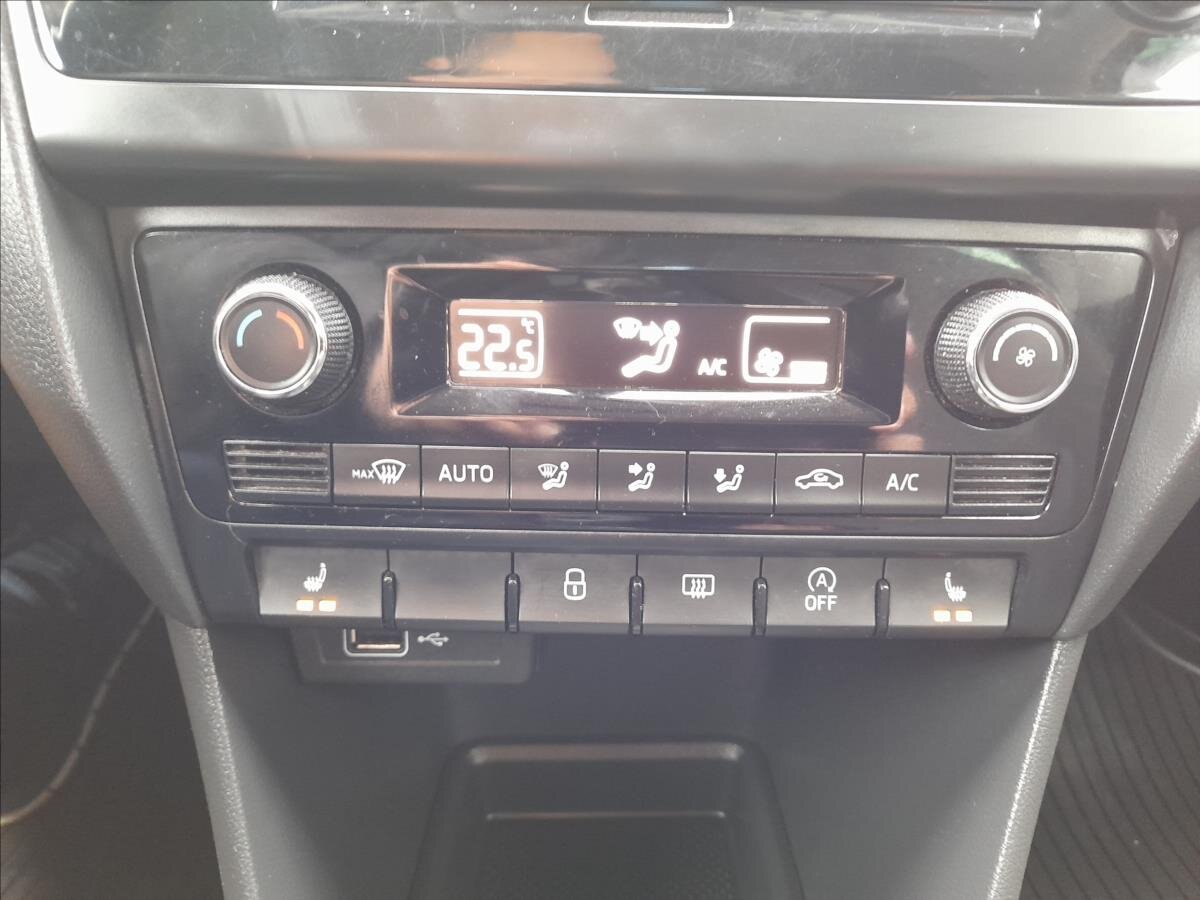 Škoda Rapid Liftback 999,0 81 kw