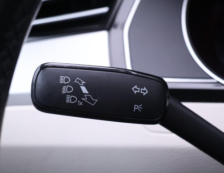 Volkswagen Passat Kombi 2,0 l 110 kw